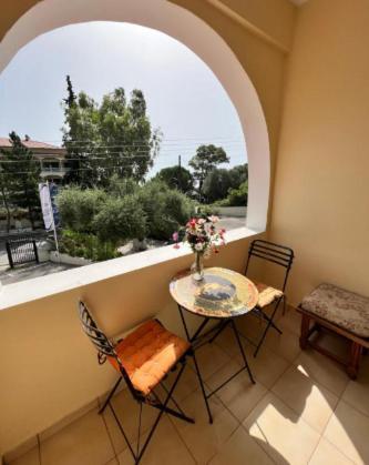 Lithino Apartments - 5Min From The Beach Agios Ioannis Peristerion Eksteriør billede
